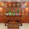 vách thờ bàn thờ gỗ hương đá